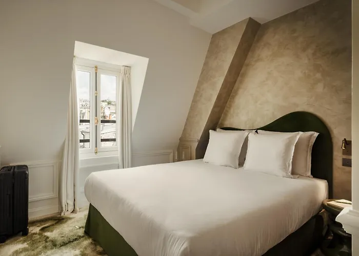 Léon Hotel Paris