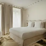 Leon Отель